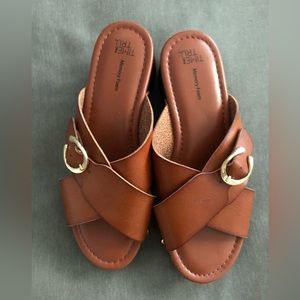 Clogs size 9 memory foam